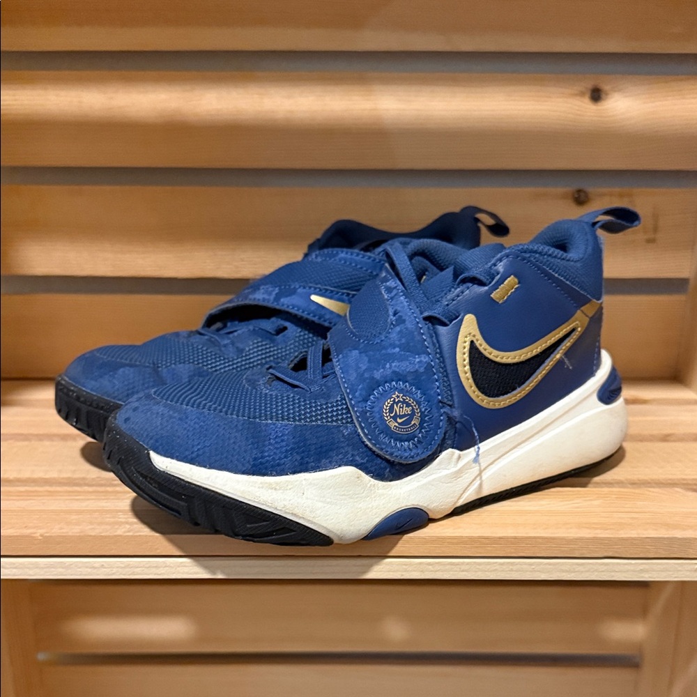 Nike Kids Navy and Gold Velcro Athletic Sneakers